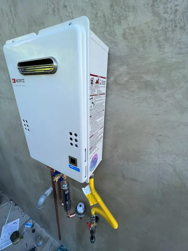 Tankless water heater installation for Shady Hills homes